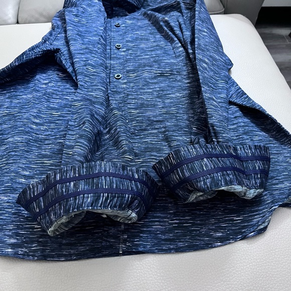 NWT - Robert Graham Men’s Tailored Fit Line-Print Sport Shirt - Size XL - Picture 6 of 10